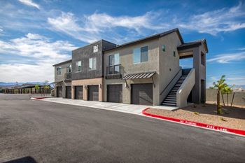 Private yards & garages*